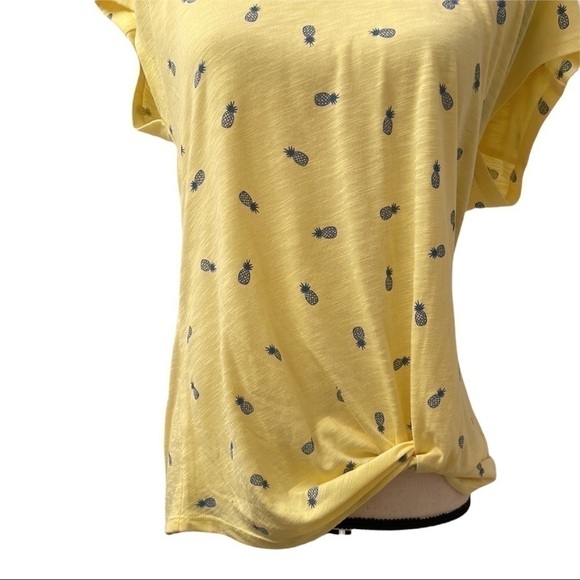 ♥️izod♥️ short sleeve top size (small) - Picture 4 of 7